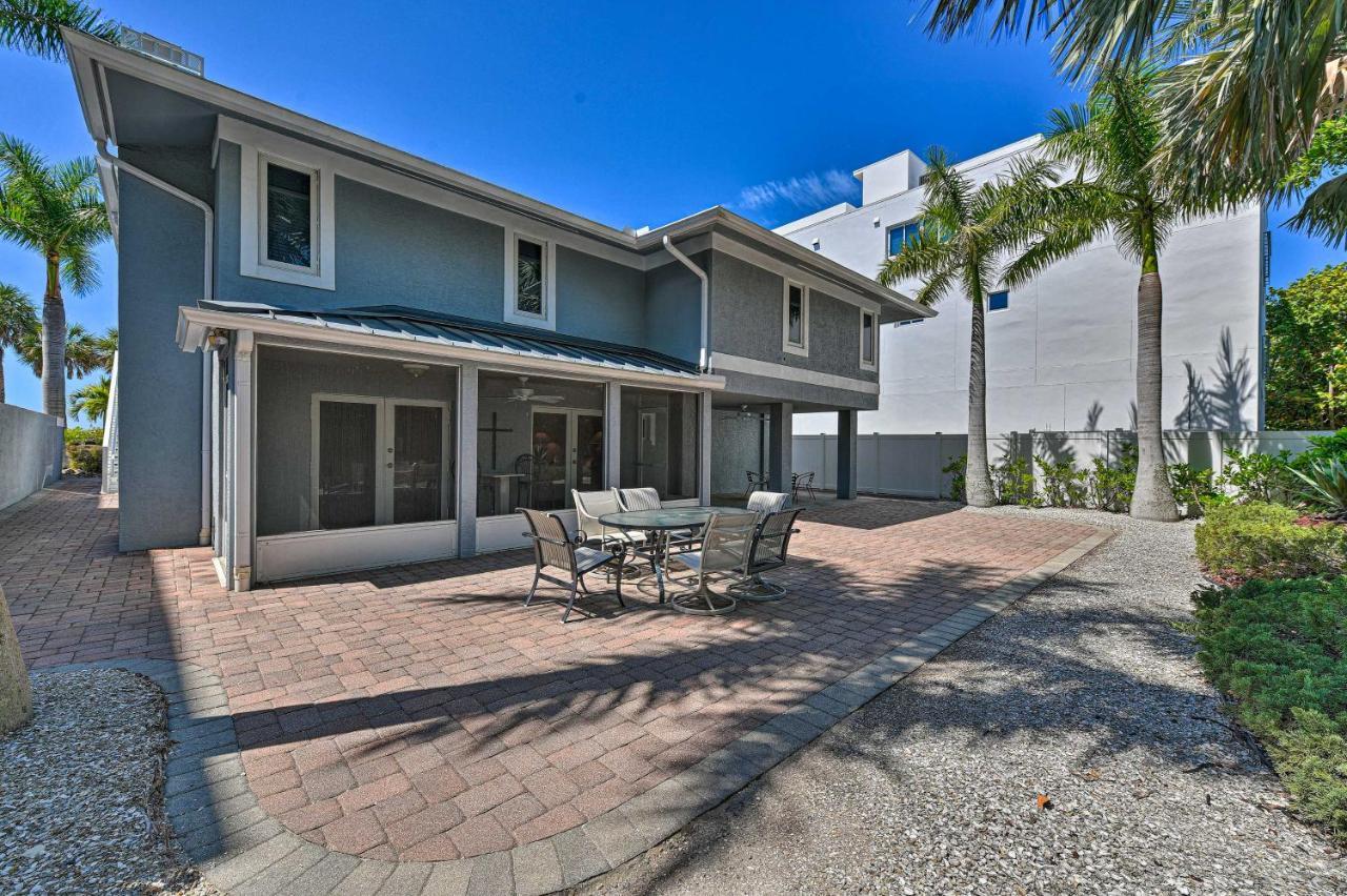 Lido Key Hideout With Patio And Yard And Walk To Beach! Sarasota Exterior photo